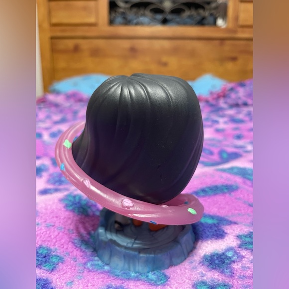 Pocahontas Funko Pop - Picture 5 of 13